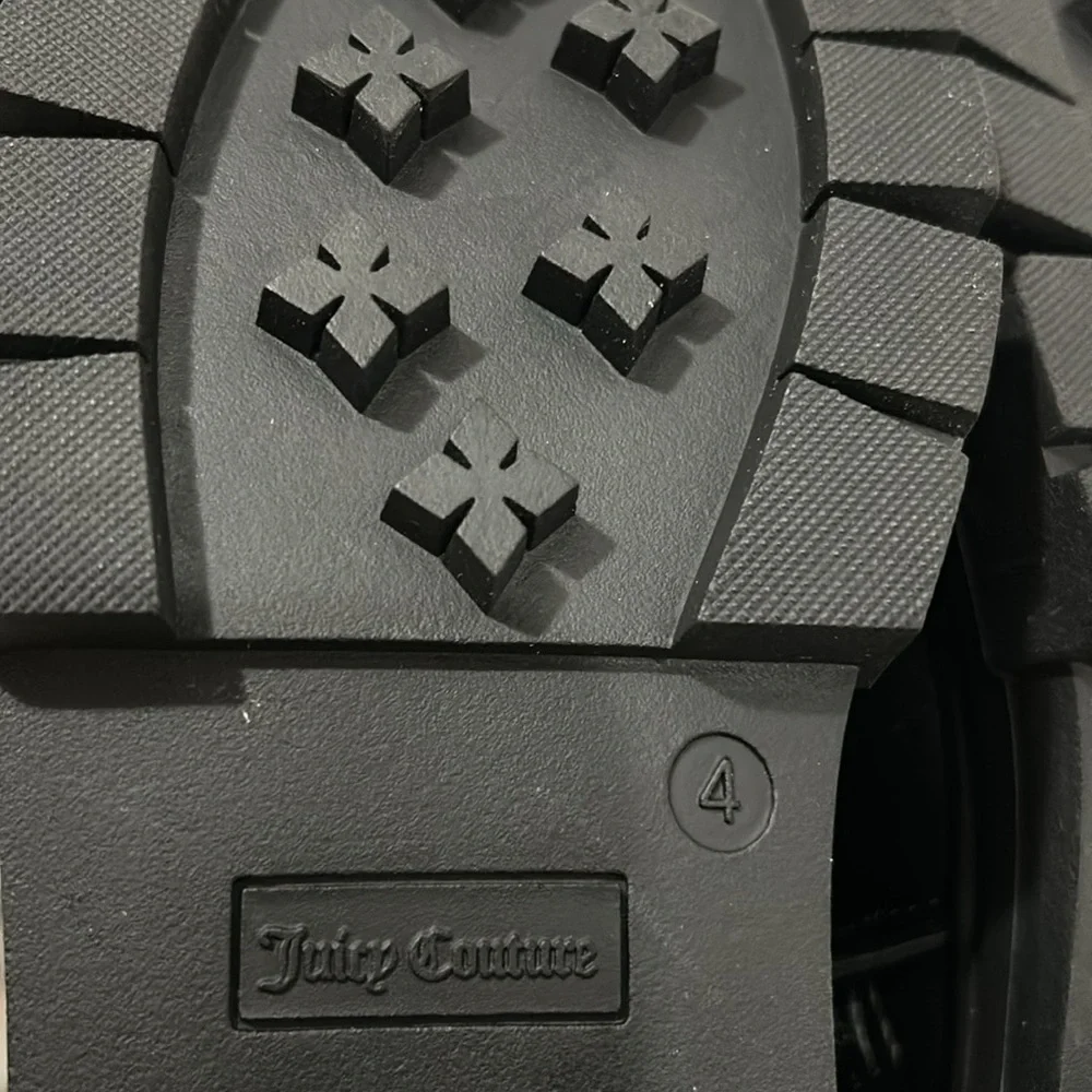 JUICY COUTURE | Girls Boots Size 4